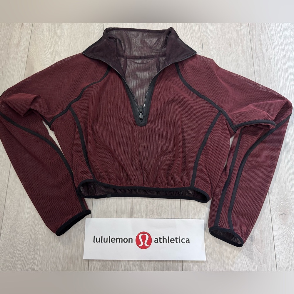 🍋 Lululemon Reversible 1/2 Zip Mesh Black/Red Merlot - 6